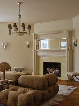 Belden House & Mews,,0 star