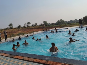 gir rajwadi farm and resort
