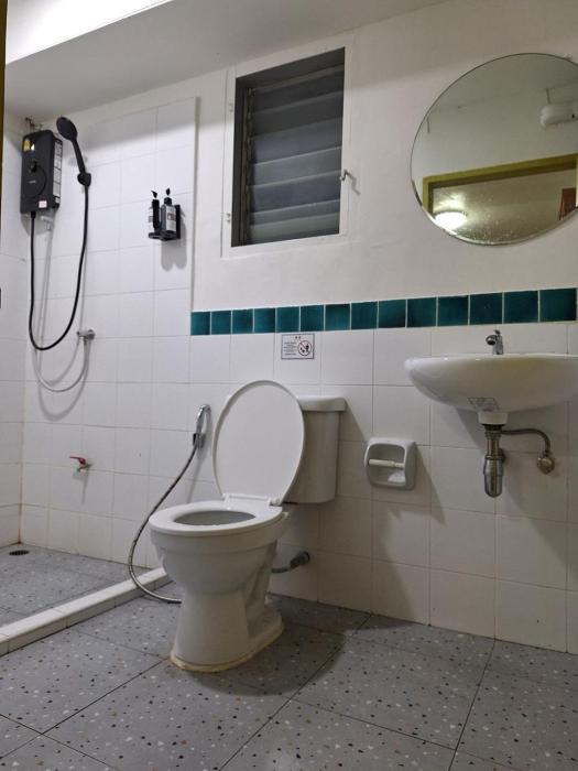 happy 2 hotel pratunam