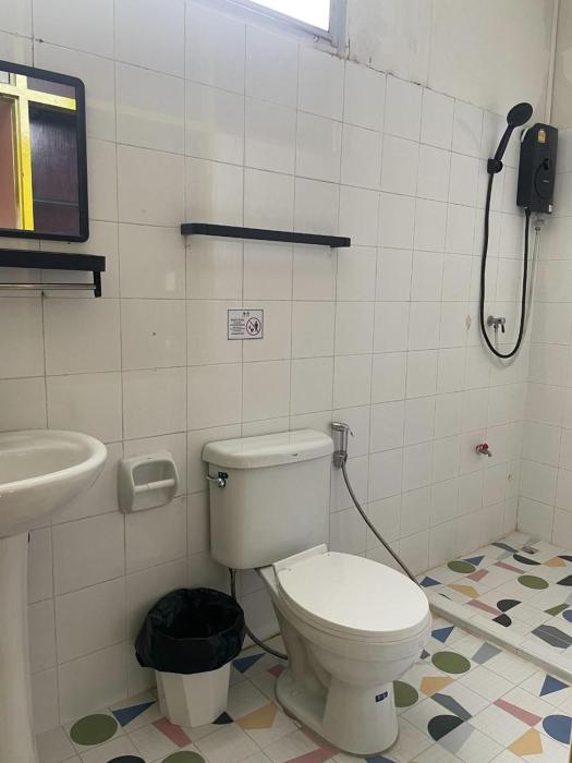 happy 2 hotel pratunam