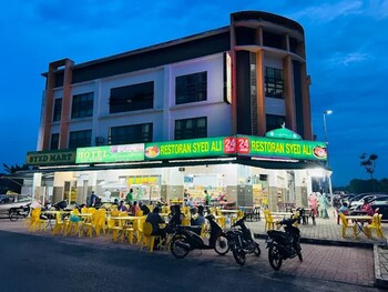 Hotel Lii View Labis Jalan Gemilang,,2 star