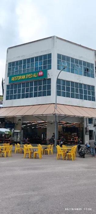 hotel lii view labis jalan gemilang
