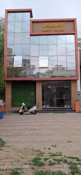 Upmanyu Guest House,,2 star