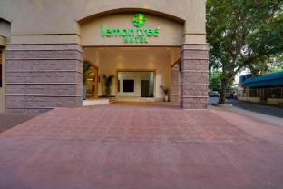 lemon tree hotel erode