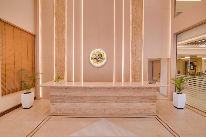 lemon tree hotel erode