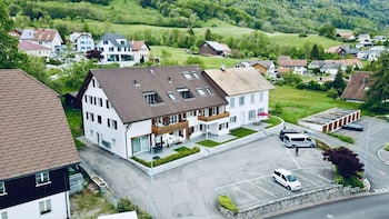 Zimmerzuvermieten.Ch Günsberg,Balmbergstrasse,4 star
