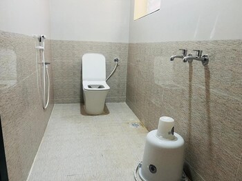 Aashira Residency,,3 star