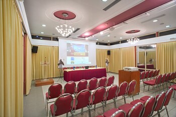angelika pallas hotel