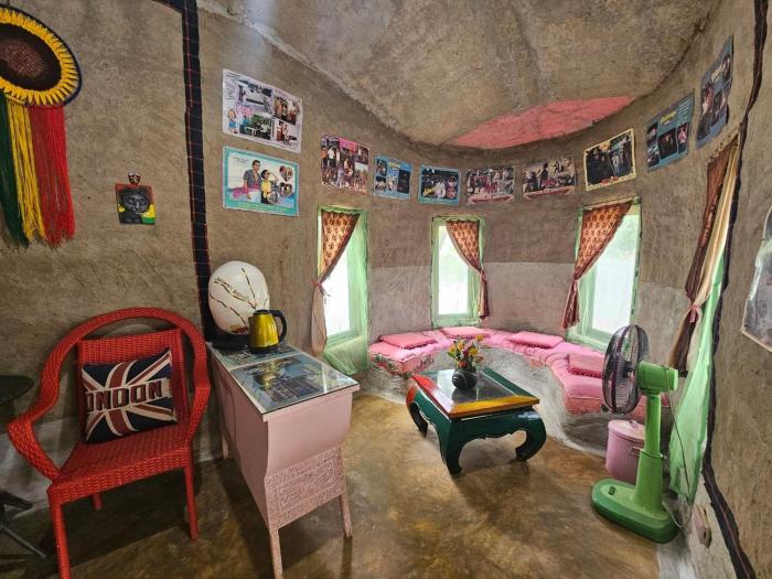 clay house chiang mai by alphatel