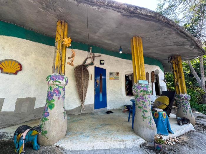 clay house chiang mai by alphatel