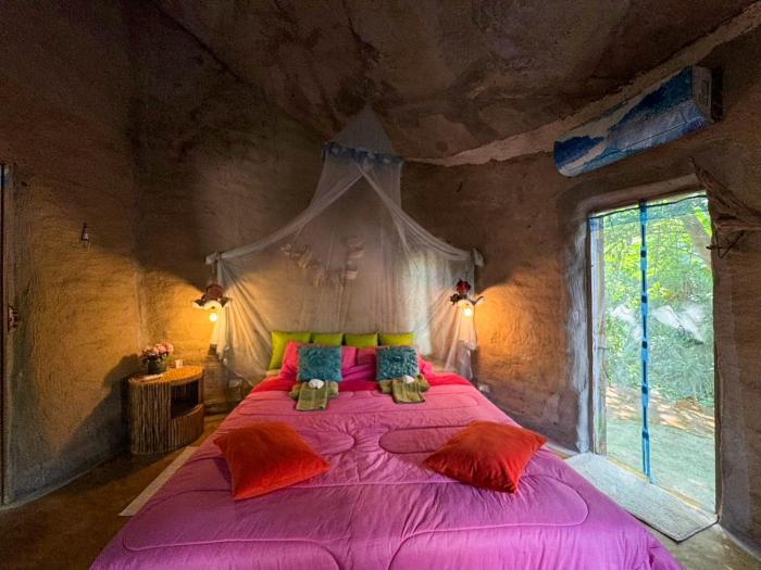 clay house chiang mai by alphatel