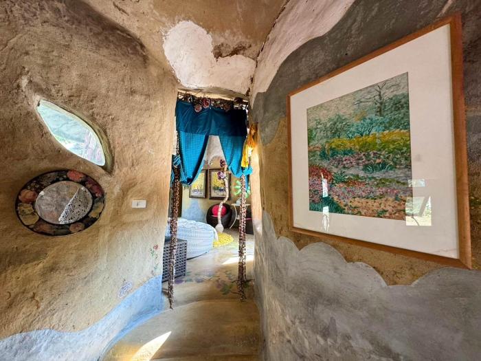 clay house chiang mai by alphatel