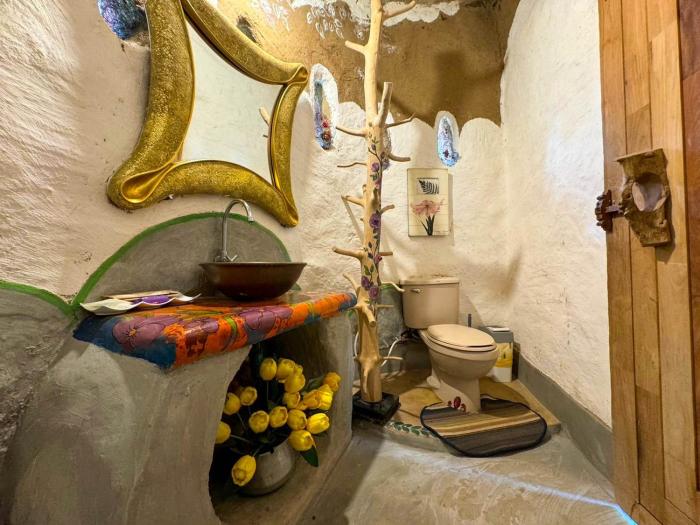 clay house chiang mai by alphatel