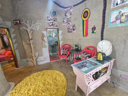 clay house chiang mai by alphatel