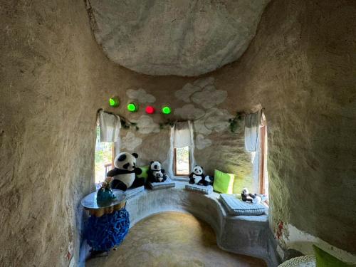 clay house chiang mai by alphatel