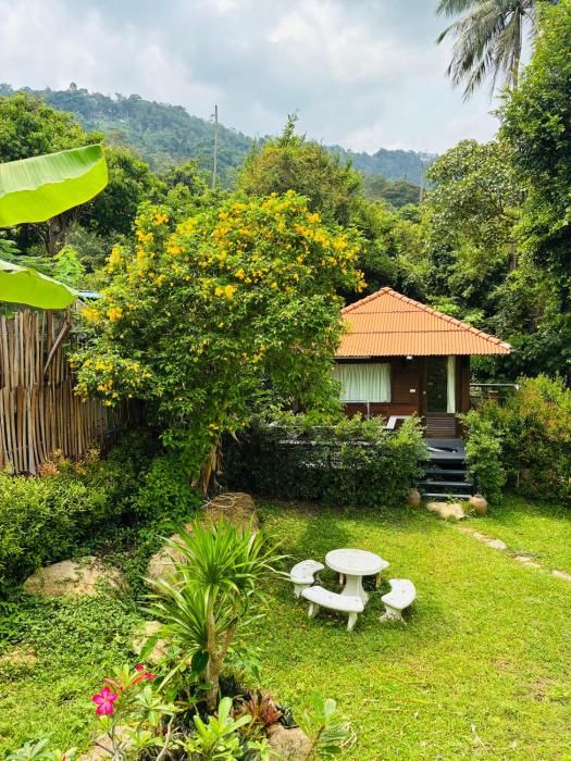 gm bungalow at chaweng hill