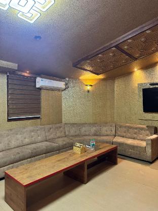 Koramangala Suites,,2 star