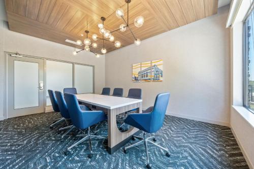 homewood suites by hilton austin airport
