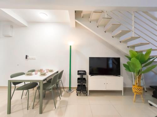 kuchai sentral by manhattan group