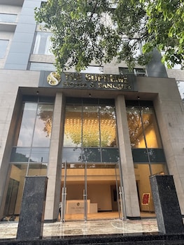 the supreme hotel and banquet