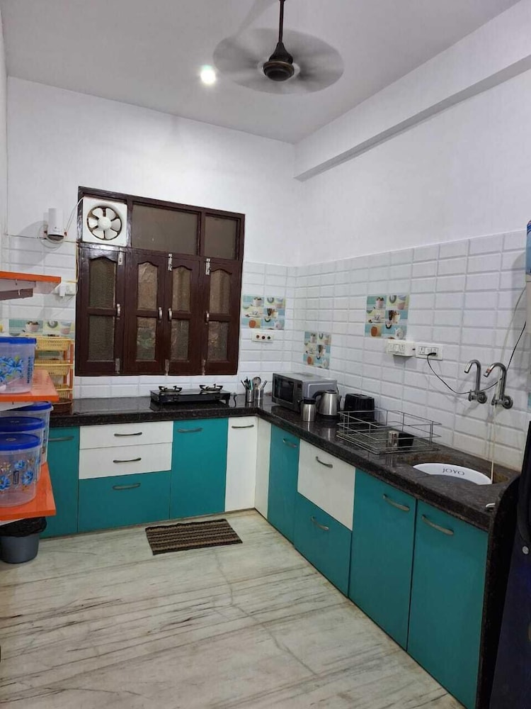 tara home stay