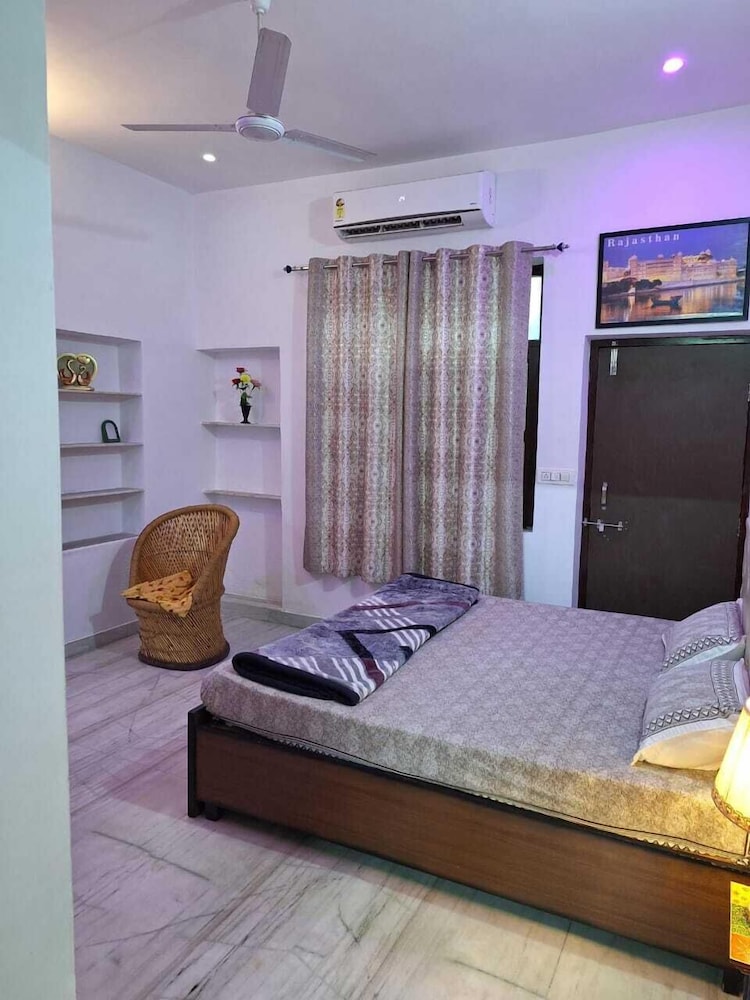 tara home stay