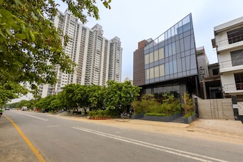 saltstayz autograph advant and sector 144