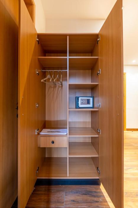 saltstayz autograph advant and sector 144