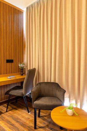 saltstayz autograph advant and sector 144