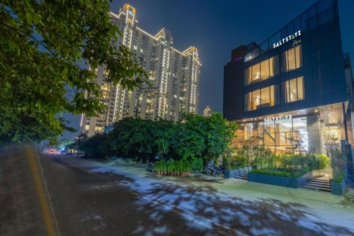 saltstayz autograph advant and sector 144