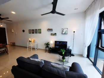 ciao pacific 63 residence apartments