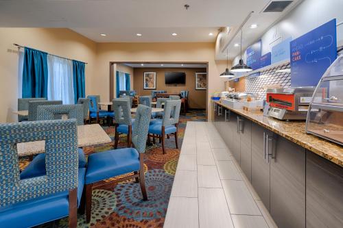 holiday inn express st paul s inver grove hgts