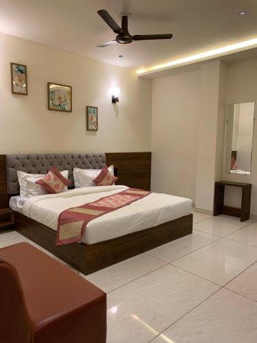 hotel paras chittorgarh