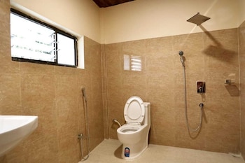 regal guest house by roh