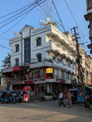 regal guest house by roh