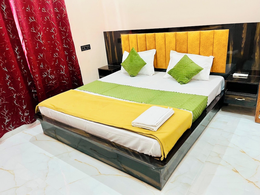 krishnam niwas near ram temple ayodhya