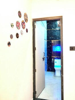 krishnam niwas near ram temple ayodhya