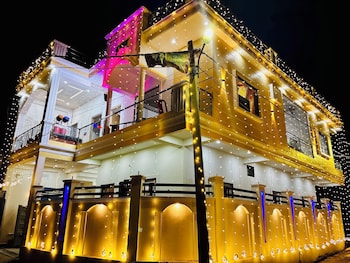 krishnam niwas near ram temple ayodhya