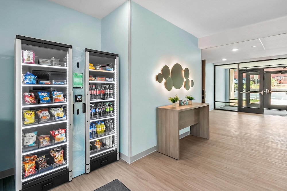 echo suites sterling