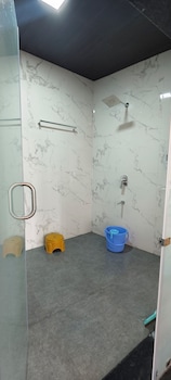 hotel lake star bistro