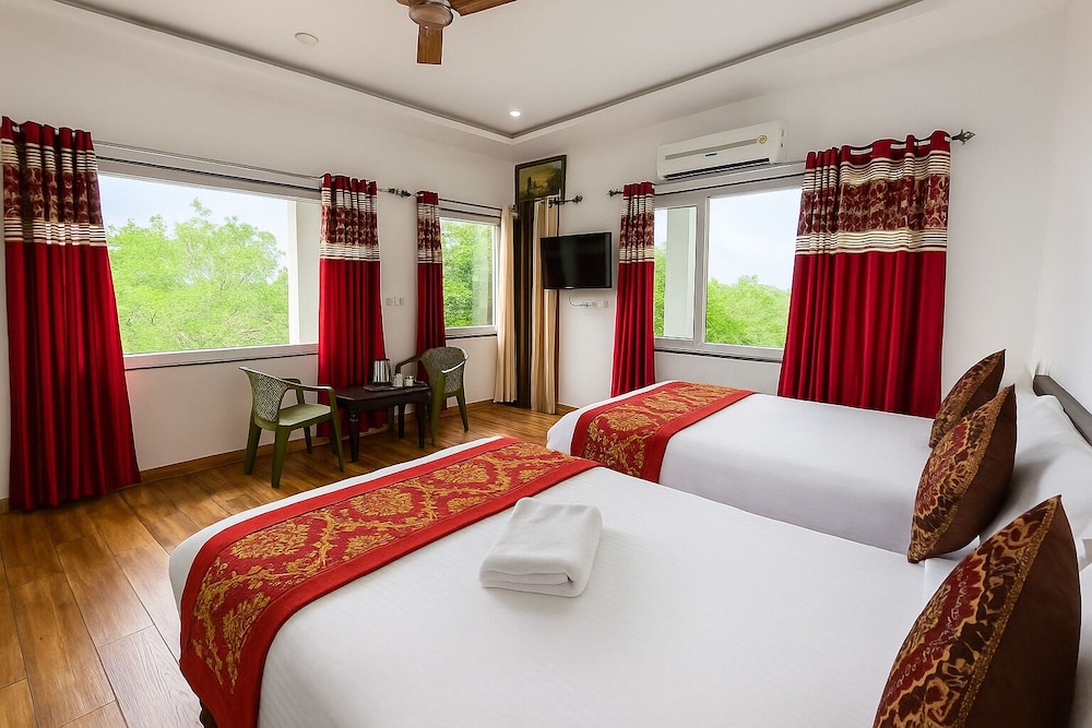 hotel lake star bistro