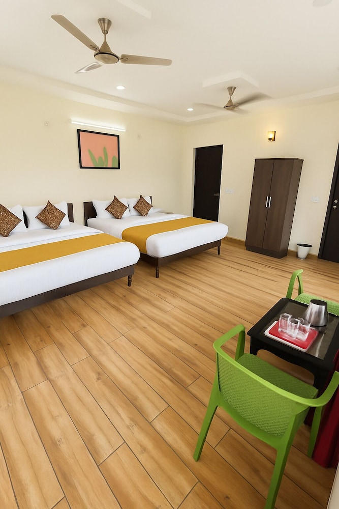 hotel lake star bistro