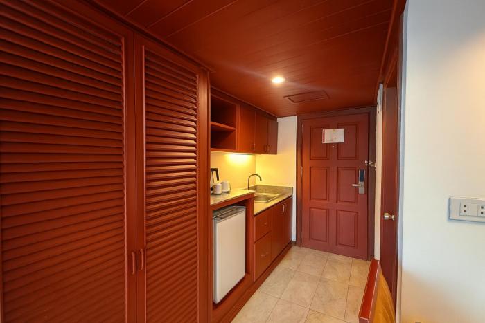 the taksim royal beach hotel