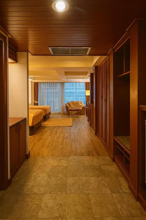 the taksim royal beach hotel