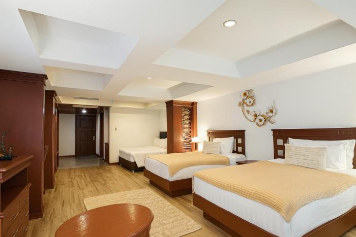 the taksim royal beach hotel