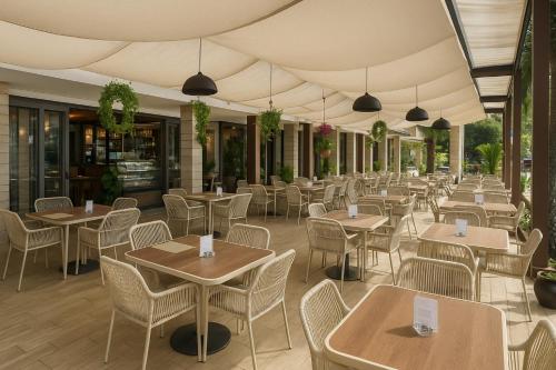 the taksim royal beach hotel