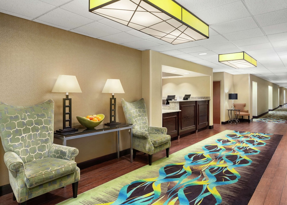 hampton inn dallas irving las colinas