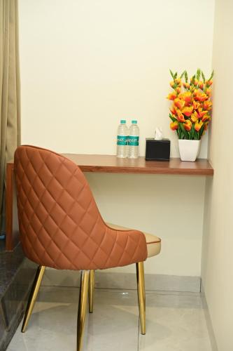 aanvi suites rr nagar