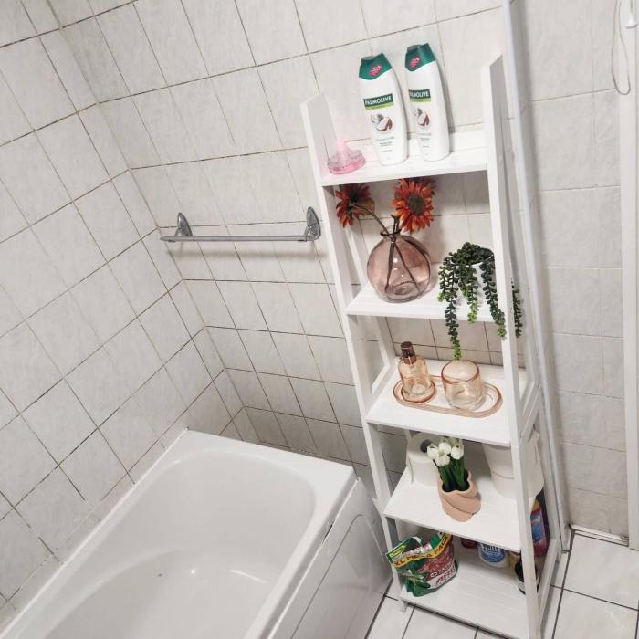 charming victorian apartment in central wolverhampton