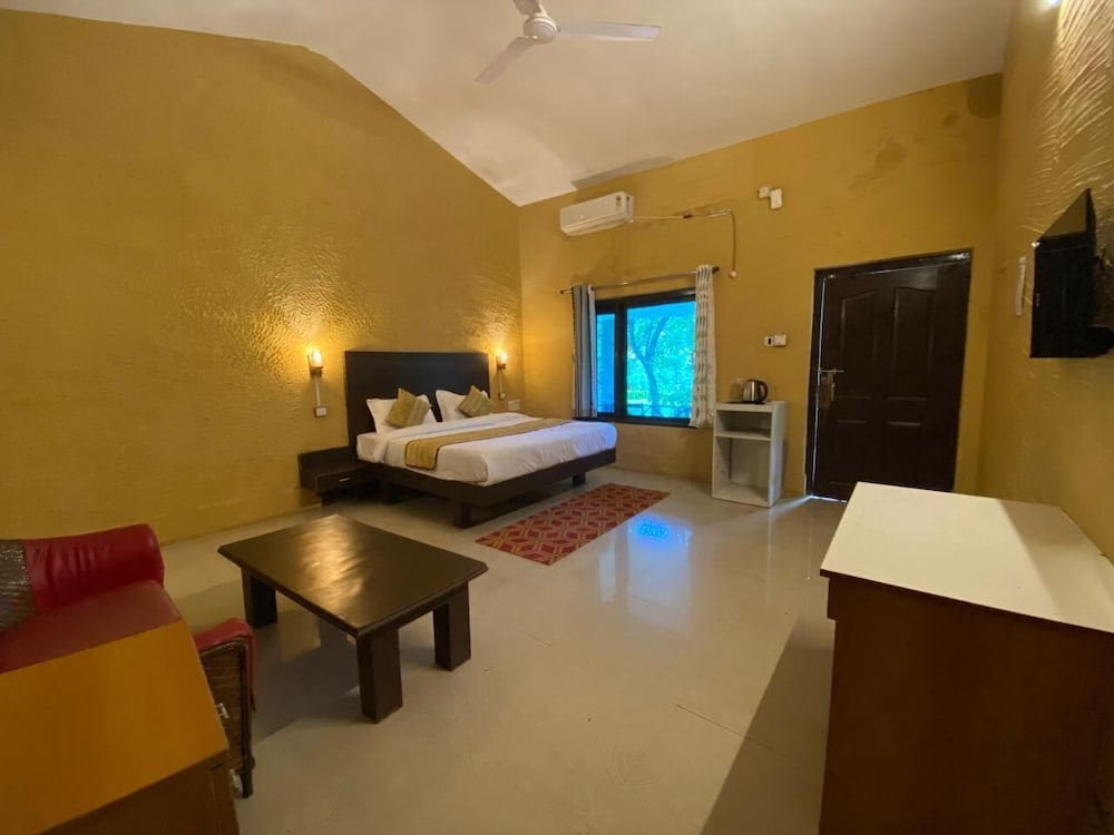 the harikanta corbett resort